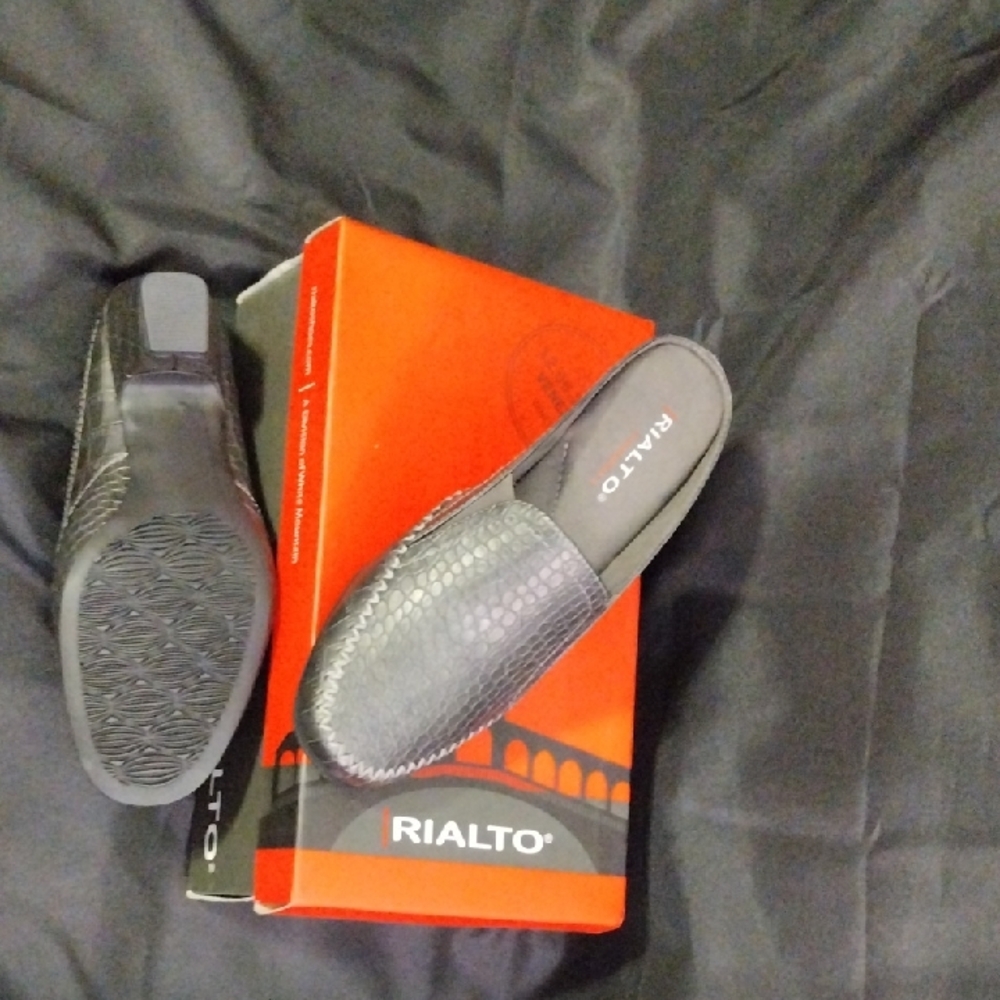 Rialto Metallic Pewter Mules Comfortable Slip-On Shoes